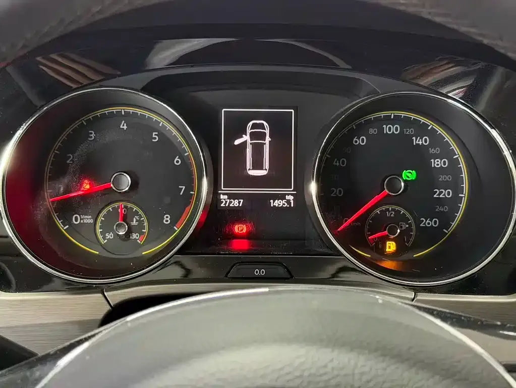 Volkswagen Touran 2022 из CN, фото 3