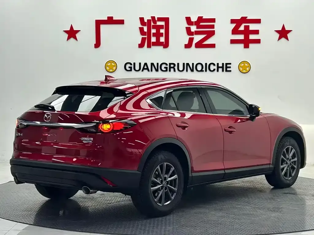 Mazda CX-4 — фото 9