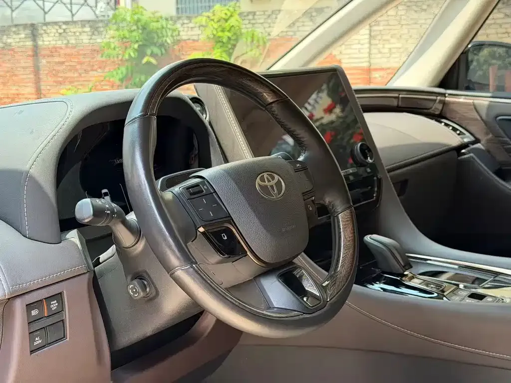 Toyota Alphard 2024 из CN, фото 3