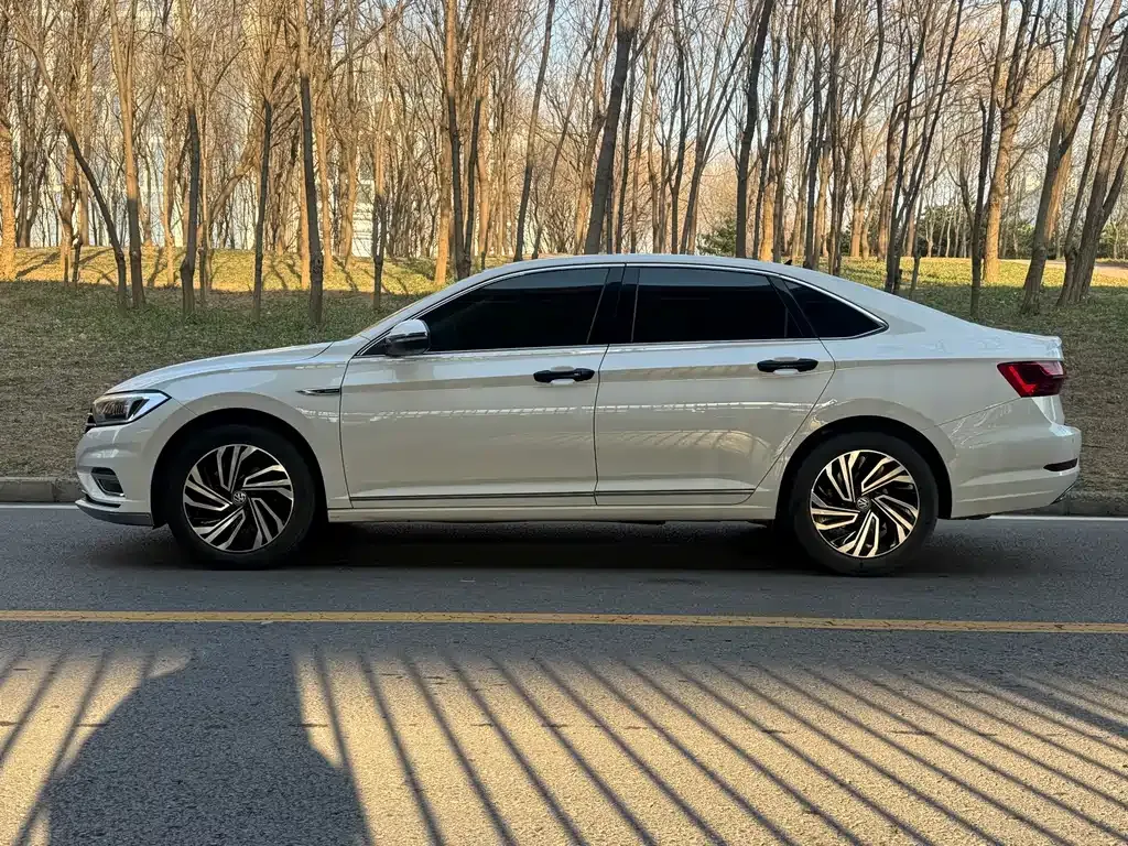 Volkswagen Sagitar 2022 из CN, фото 2