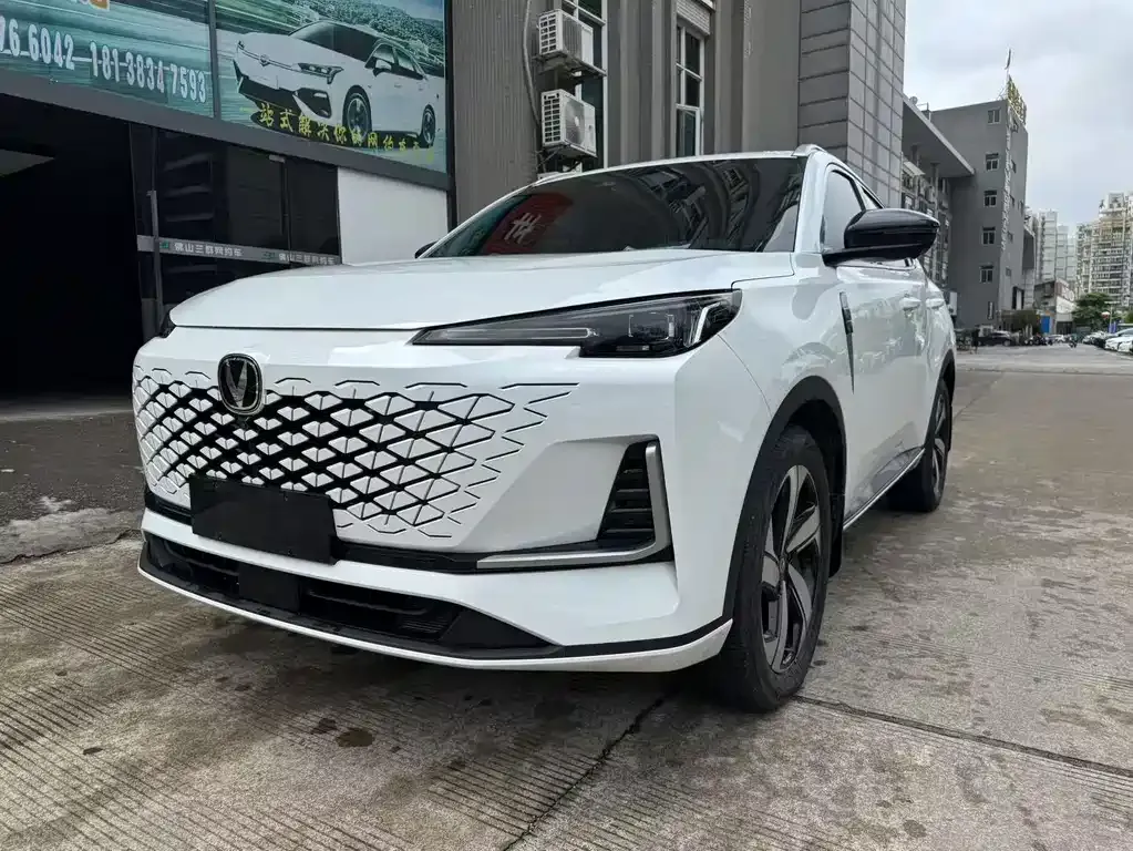 Changan CS55PLUS — фото 1