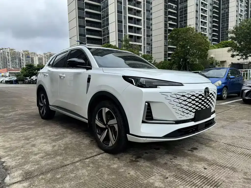 Changan CS55PLUS — фото 10