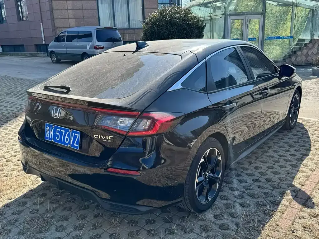 Honda Civic — фото 8