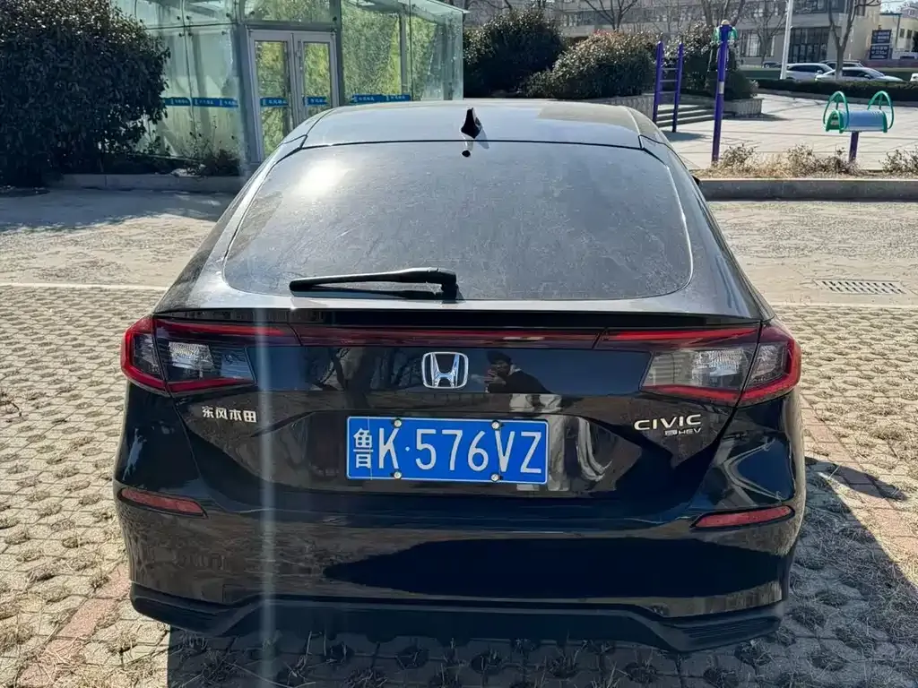 Honda Civic — фото 4