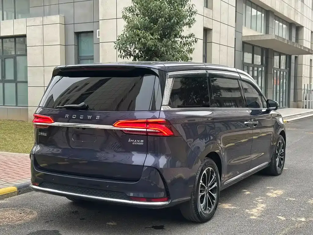 Roewe iMAX8 — фото 9