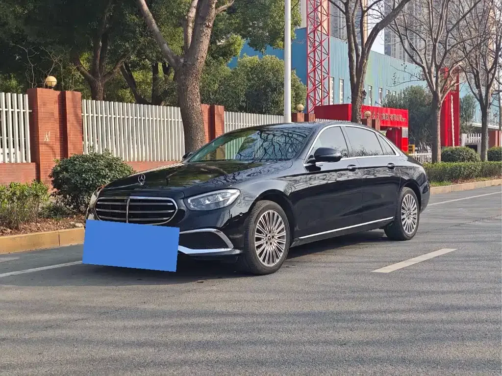 Mercedes-Benz E-Class 2022 из CN, фото 1