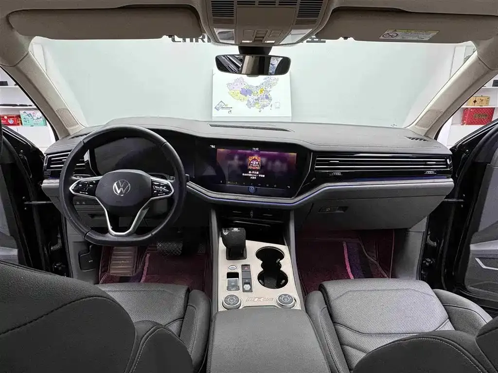 Volkswagen Touareg 2023 из CN, фото 4
