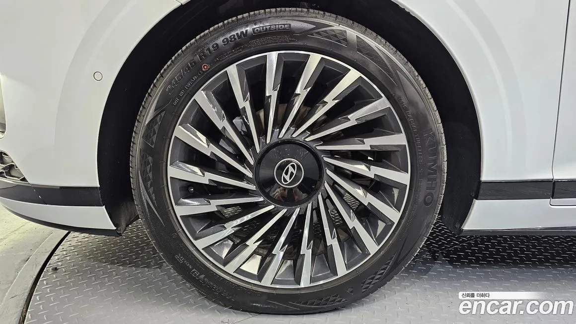 Hyundai Grandeur — фото 10