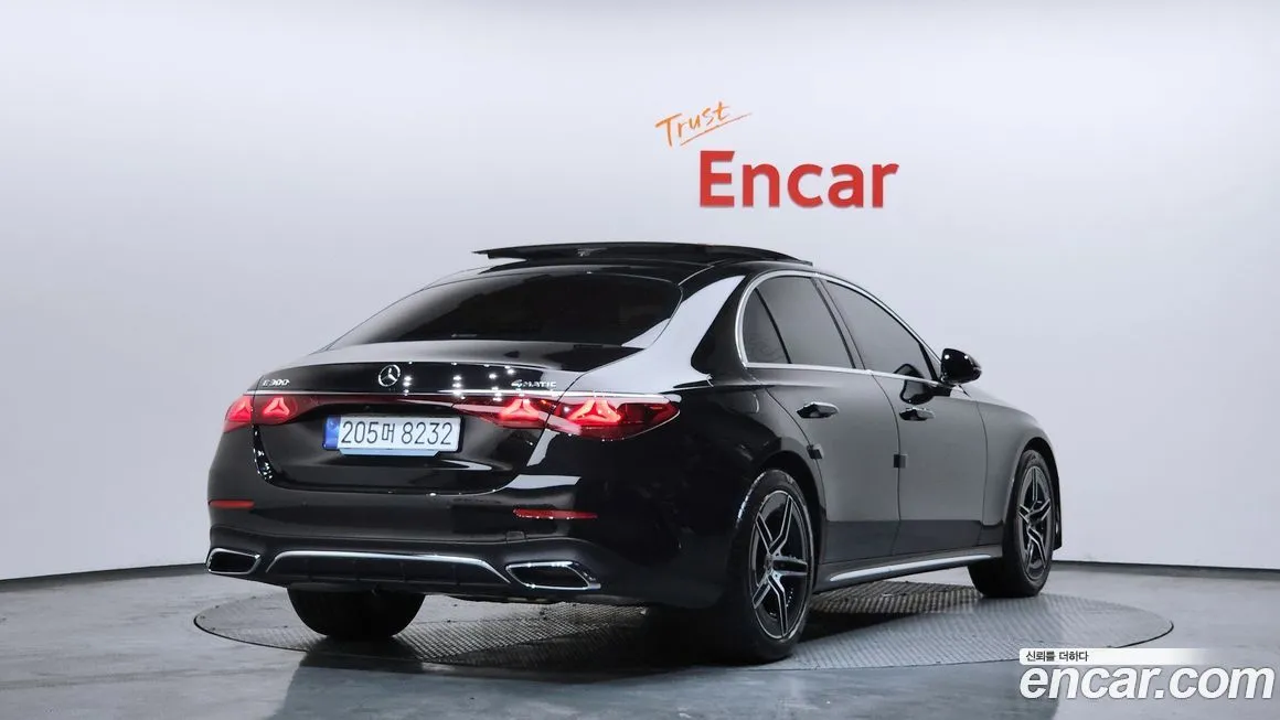Mercedes-Benz E-Class 2025 из KR, фото 2