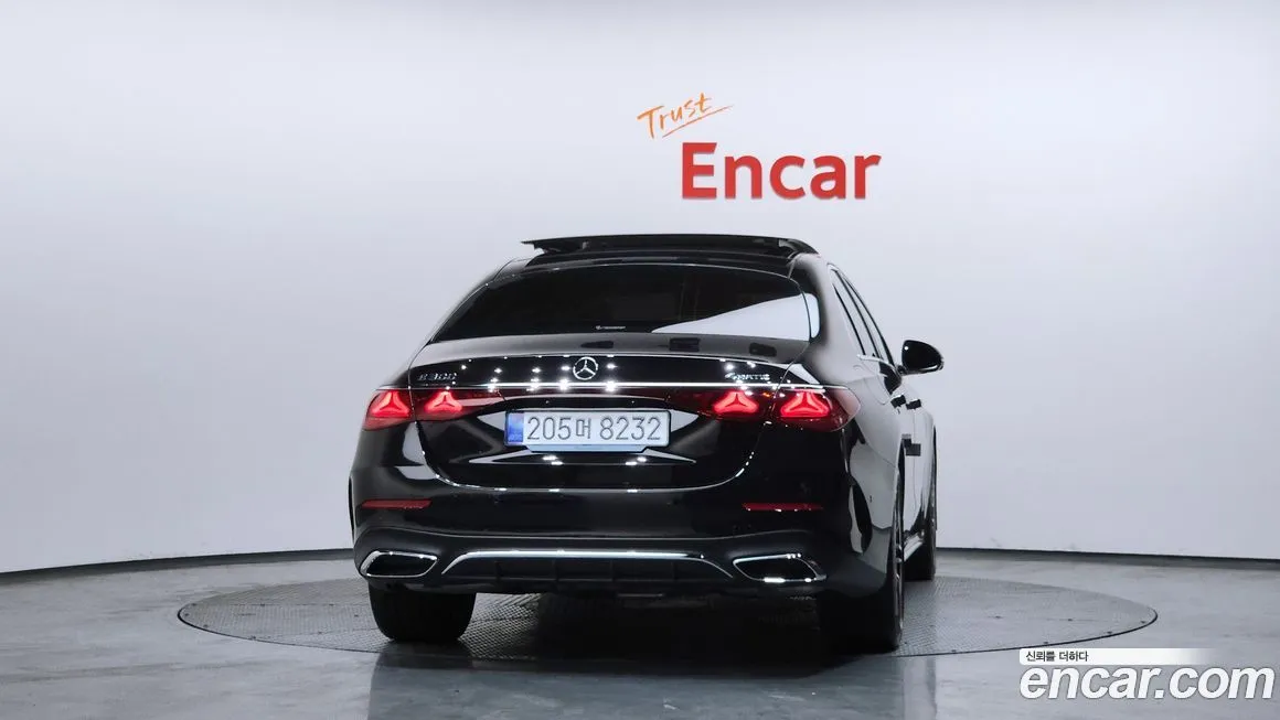 Mercedes-Benz E-Class 2025 из KR, фото 4