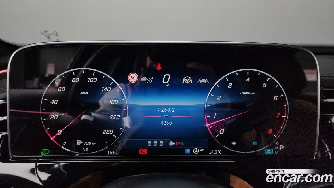 Mercedes-Benz E-Class 2025 из KR, фото 6