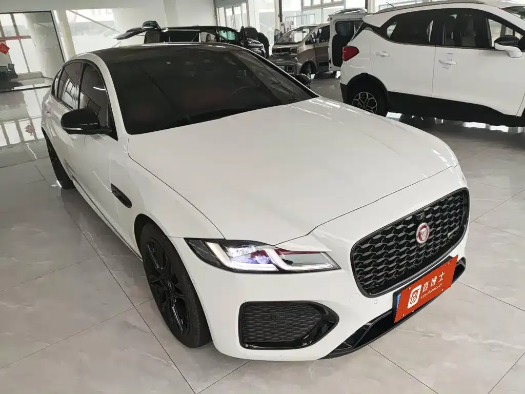 Jaguar XFL 2022 из CN, фото 4