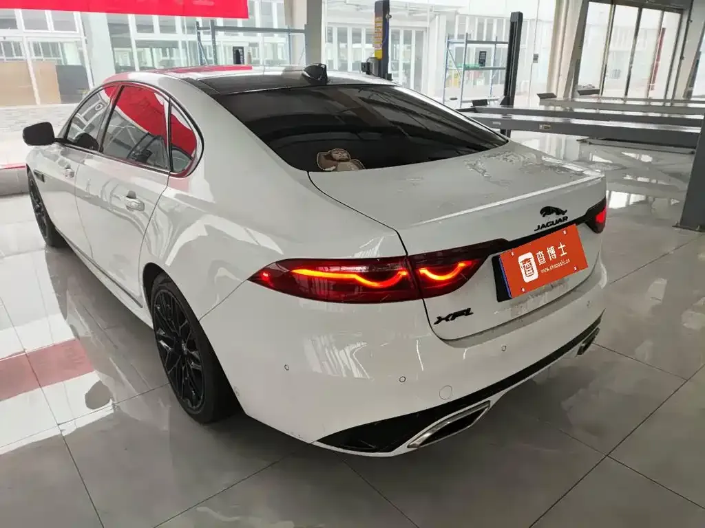 Jaguar XFL 2022 из CN, фото 2