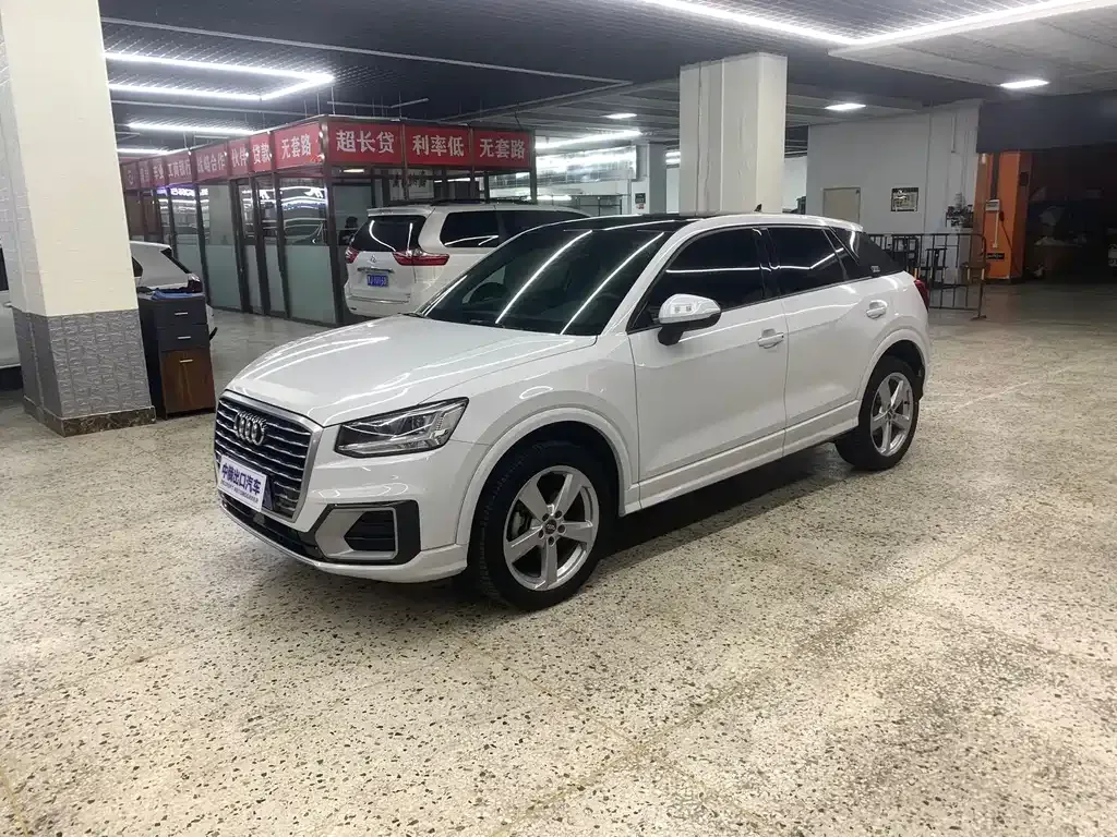 Audi Q2L 2021 из CN, фото 1