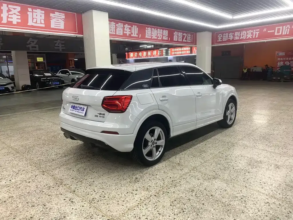 Audi Q2L 2021 из CN, фото 4