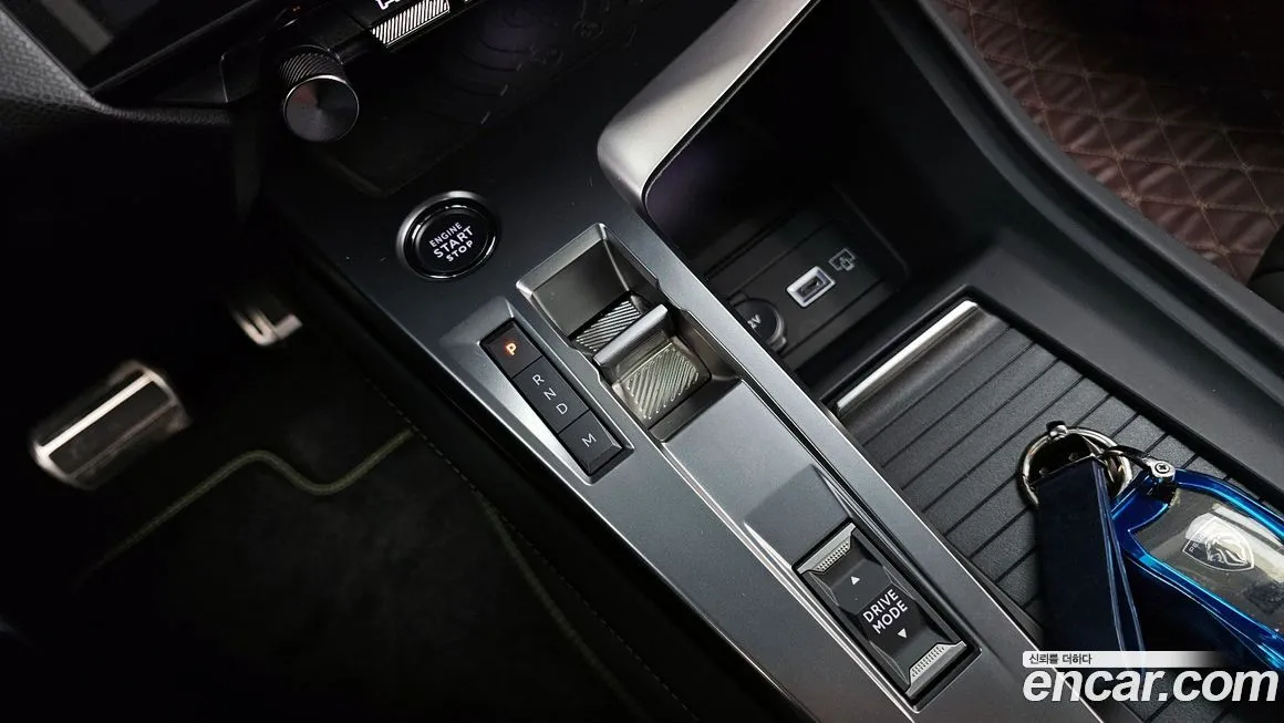 Peugeot 408 2023 из KR, фото 8