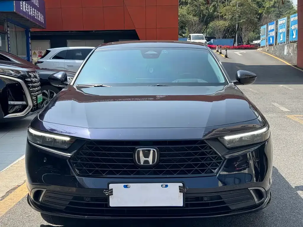 Honda Accord — фото 6