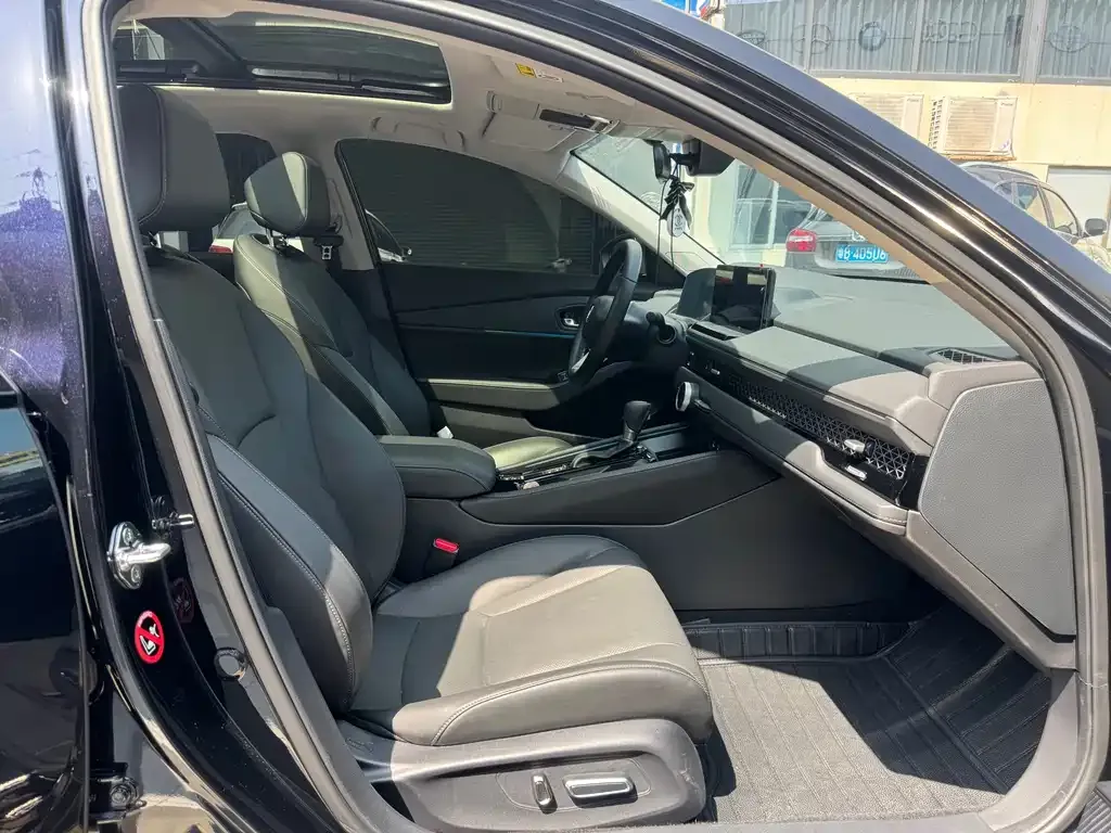 Honda Accord — фото 2