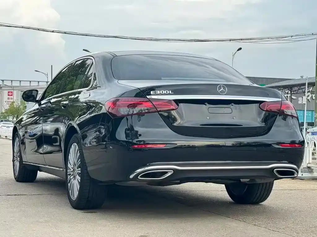 Mercedes-Benz E-Class 2022 из CN, фото 10