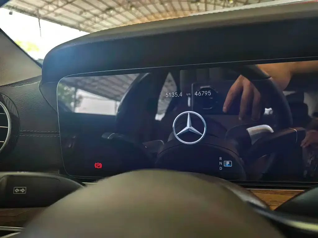 Mercedes-Benz E-Class 2022 из CN, фото 2