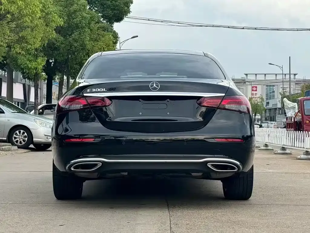 Mercedes-Benz E-Class 2022 из CN, фото 8