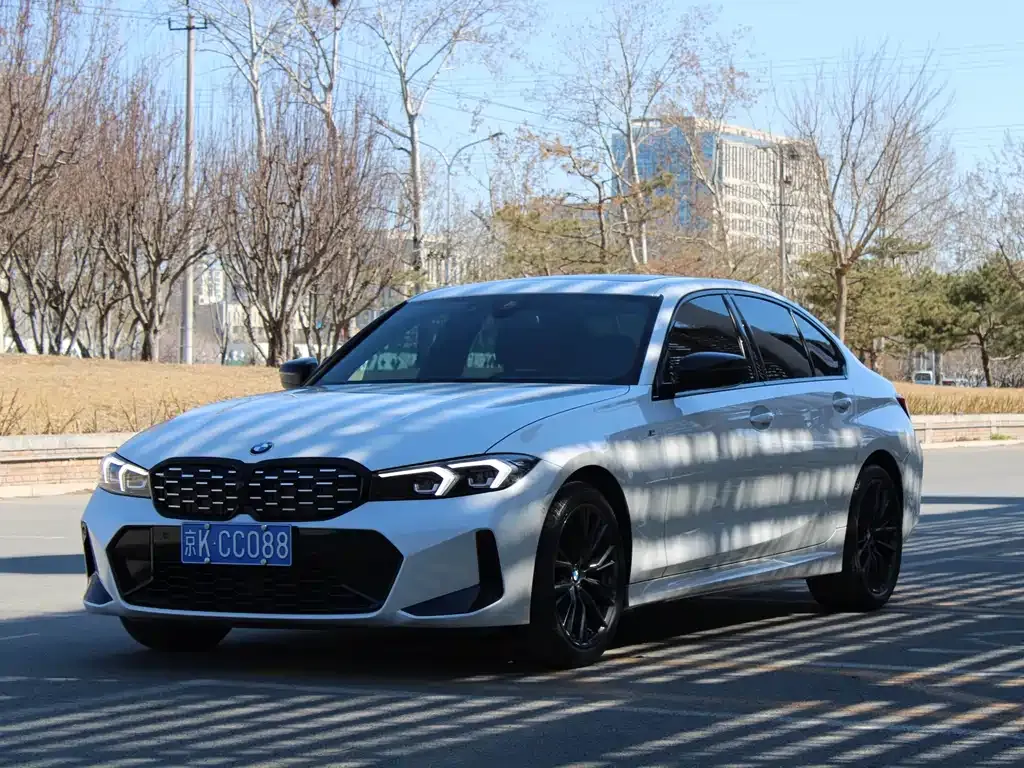 BMW 3 Series — фото 1