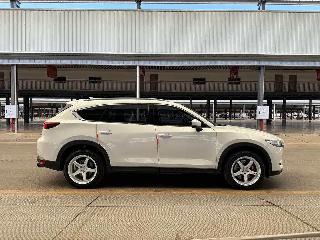 Mazda CX-8 2023 из CN, фото 5