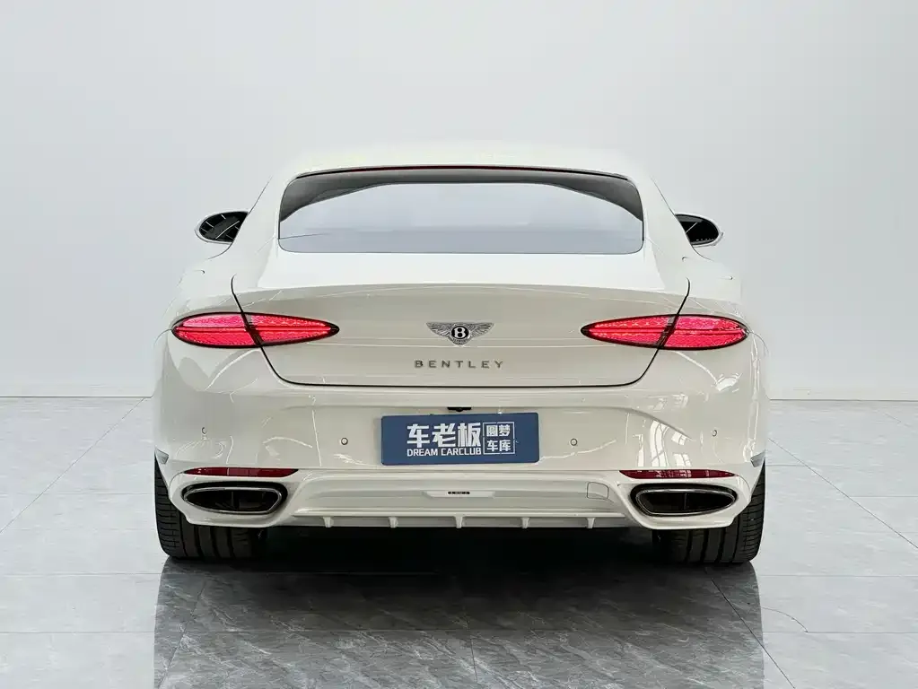 Bentley Continental PHEV 2025 из CN, фото 3
