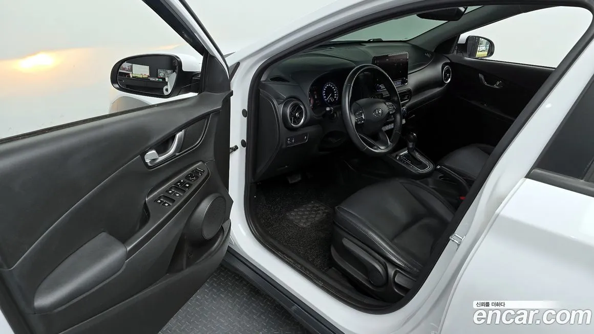 Hyundai Kona 2021 из KR, фото 3