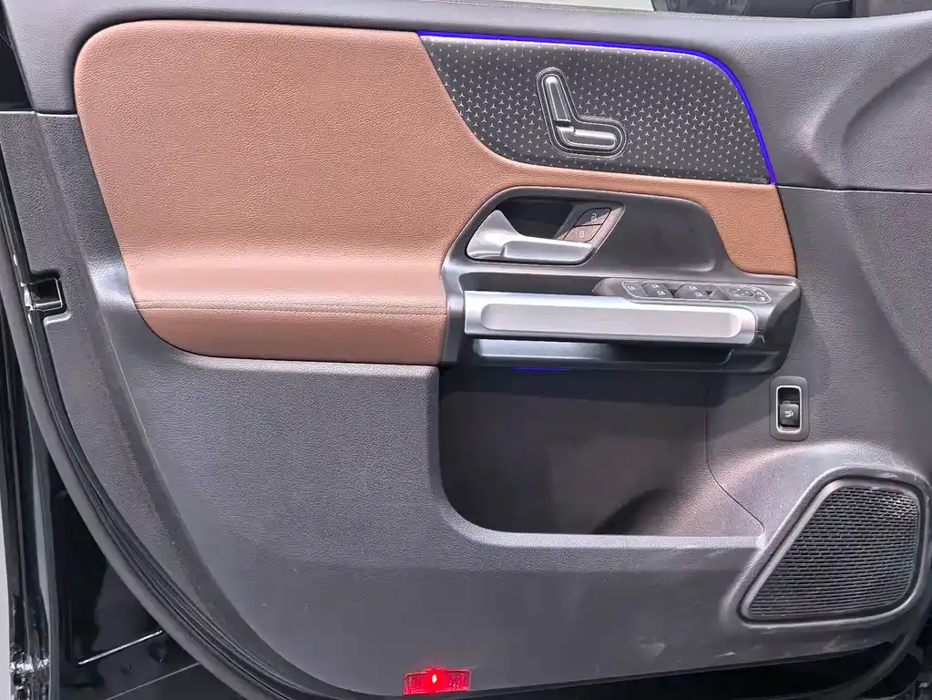 Mercedes-Benz GLB 2024 из CN, фото 6