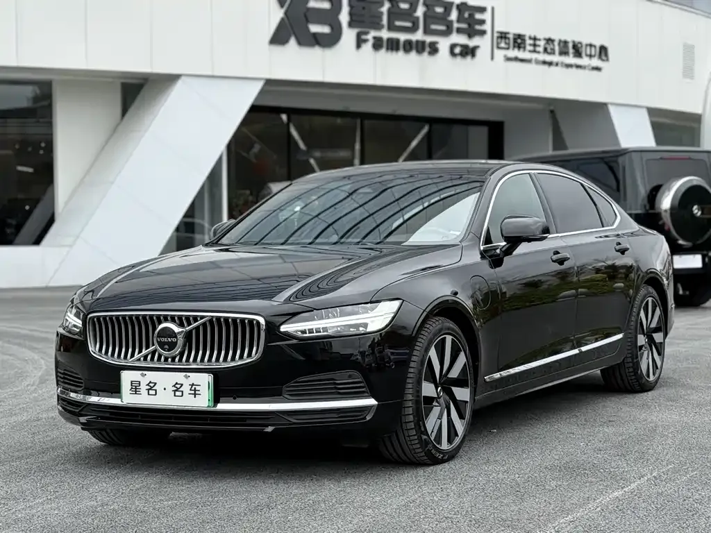 Volvo S90 PHEV — фото 1
