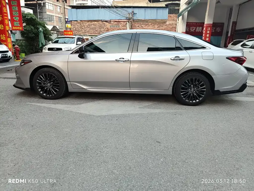 Toyota Avalon 2021 из CN, фото 10
