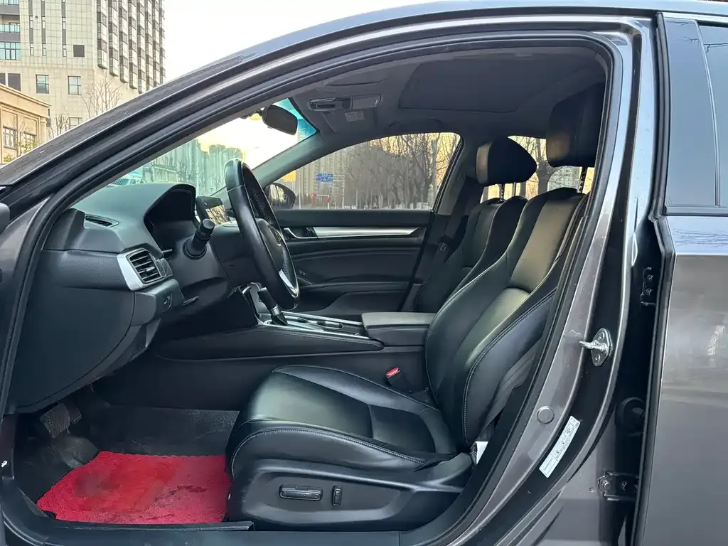 Honda Accord — фото 2
