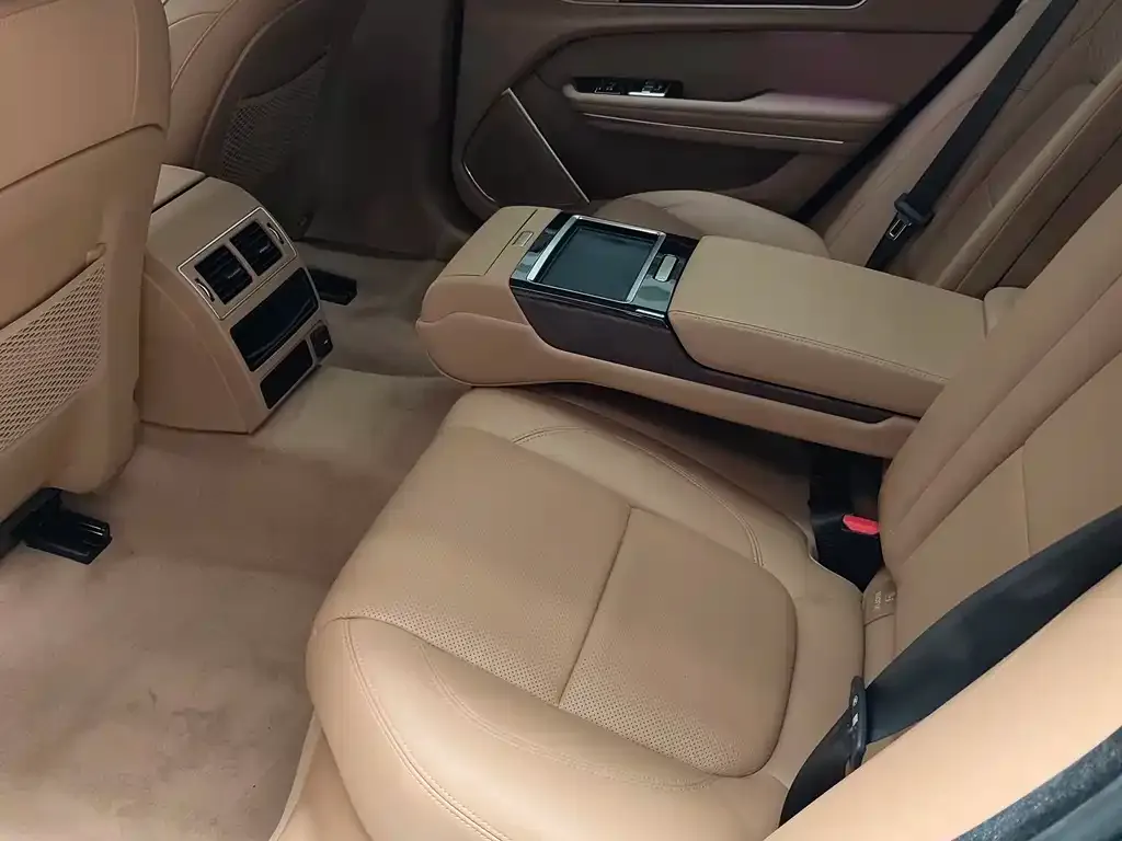 Jaguar XFL 2024 из CN, фото 3