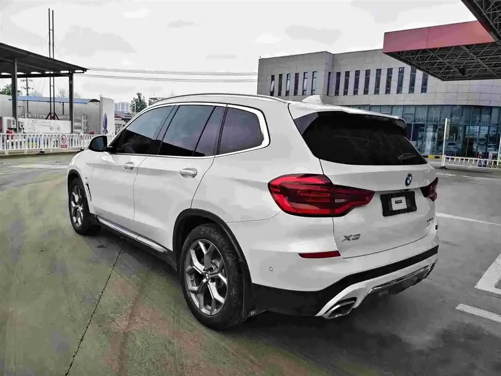 BMW X3 — фото 4