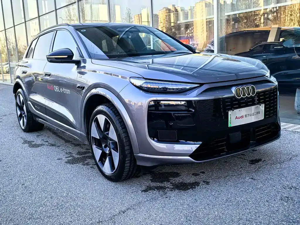 Audi Q6L e-tron — фото 10