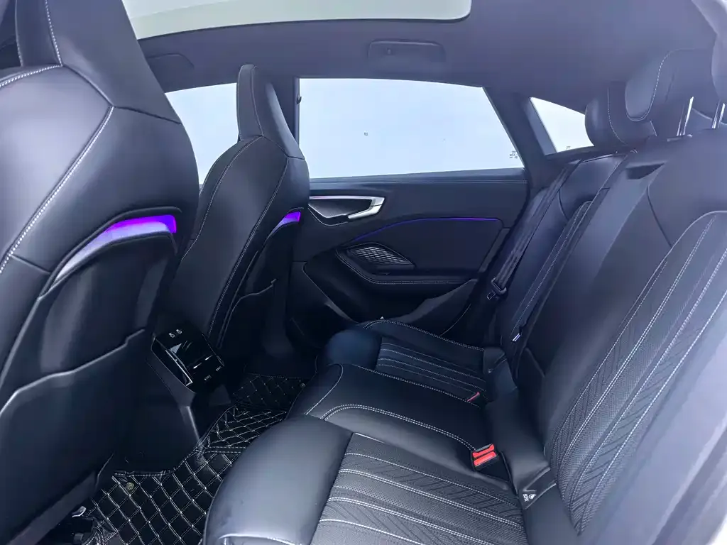 Audi A5L Sportback 2025 из CN, фото 8