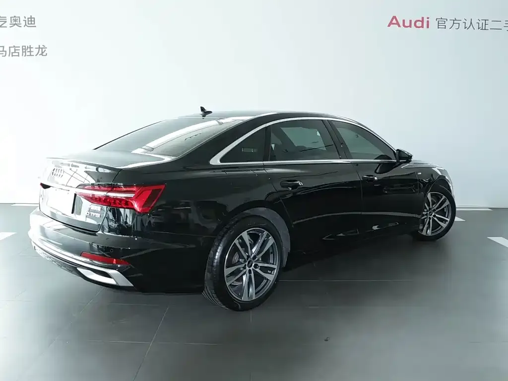 Audi A6L — фото 5