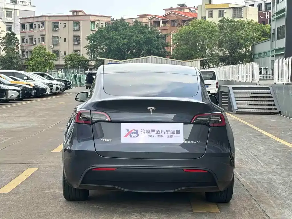 Tesla Model Y 2023 из CN, фото 5