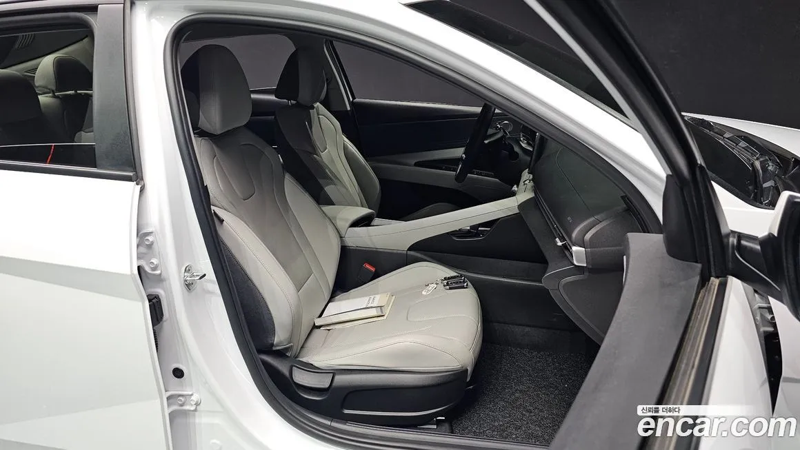Hyundai AVANTE 2021 из KR, фото 7
