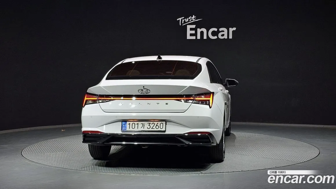 Hyundai AVANTE 2021 из KR, фото 2