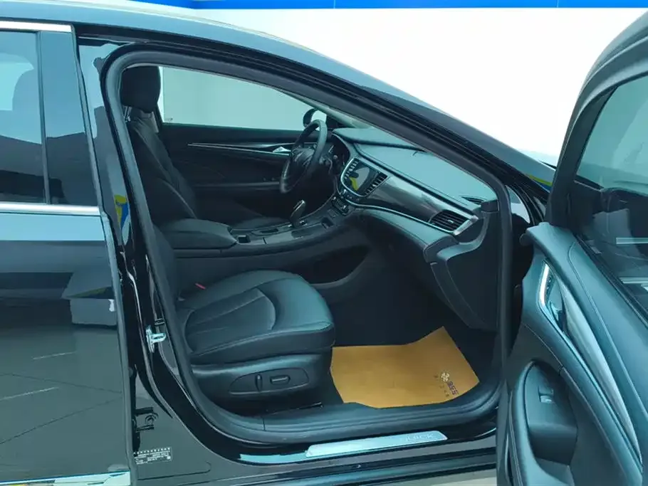 Buick LaCrosse 2023 из CN, фото 5
