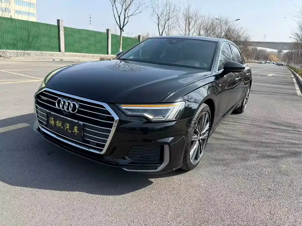 Audi A6L — фото 8