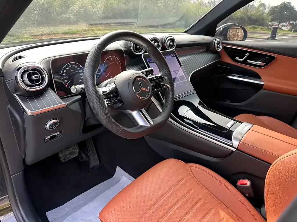 Mercedes-Benz GLC 2023 из CN, фото 8