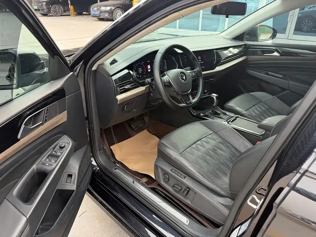 Volkswagen Passat — фото 4