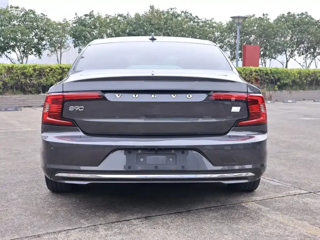 Volvo S90 PHEV 2022 из CN, фото 9