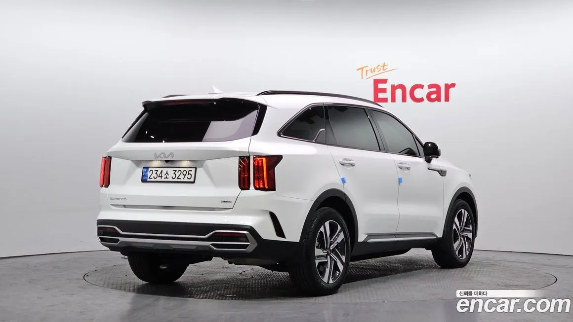 Kia Sorento — фото 3