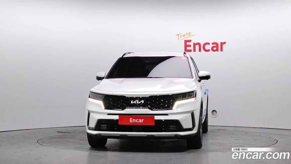 Kia Sorento — фото 8