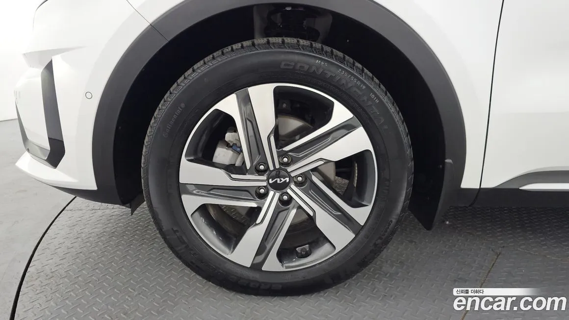 Kia Sorento — фото 5