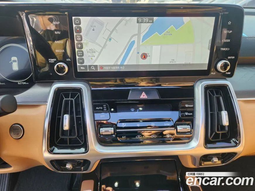 Kia Sorento — фото 2